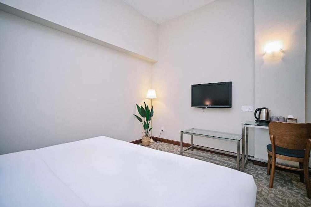 Kingston Hotel 10 @ Bukit Jalil 37/61