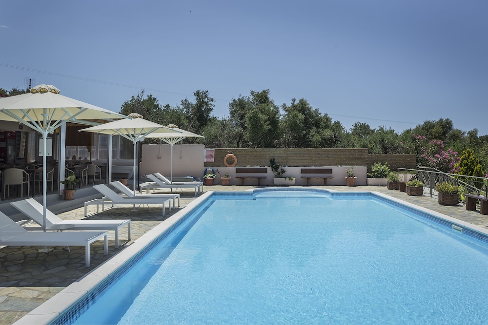Panorama Fanari Studios Apartments 55/77