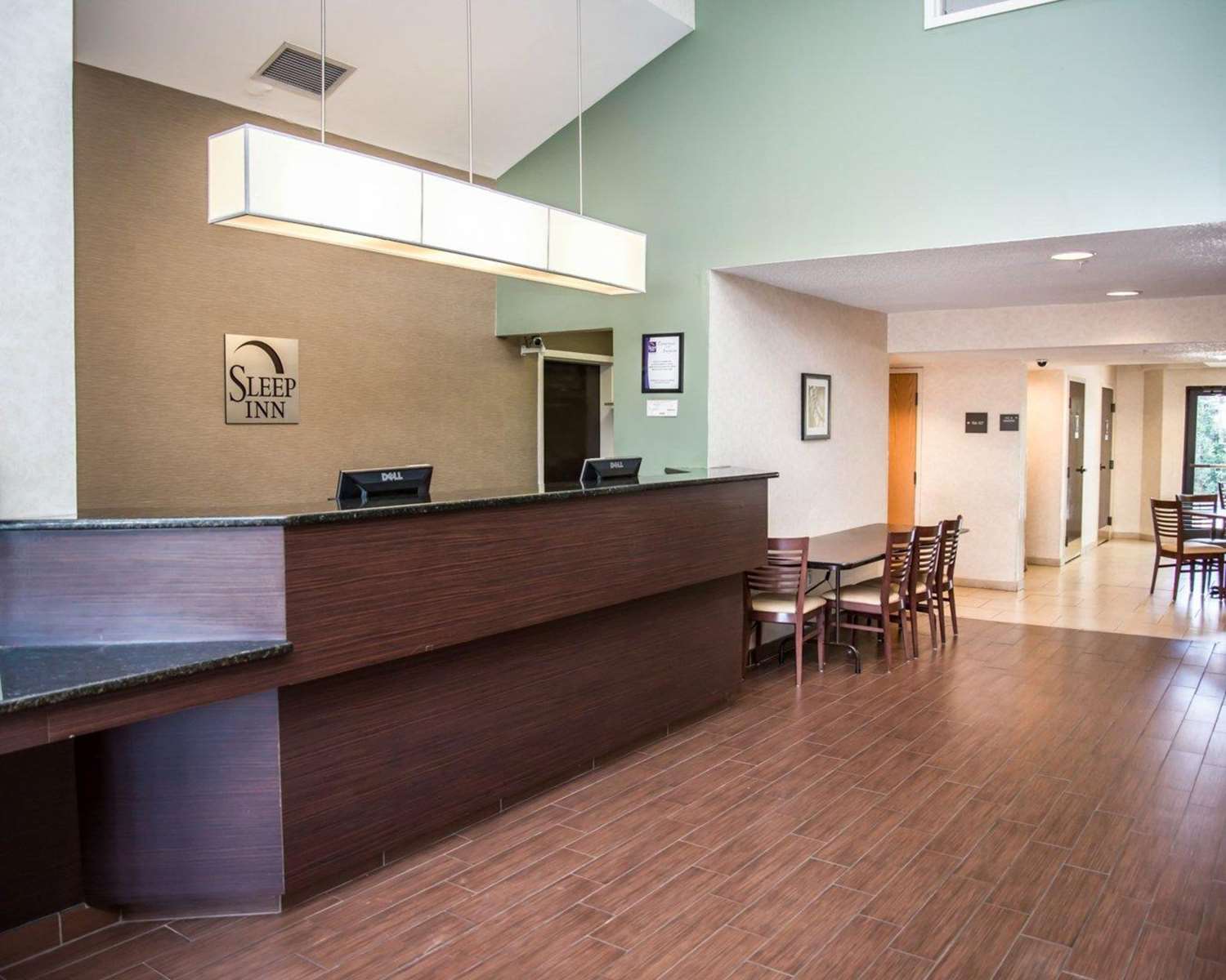Sleep Inn Charlotte University Place 10/32