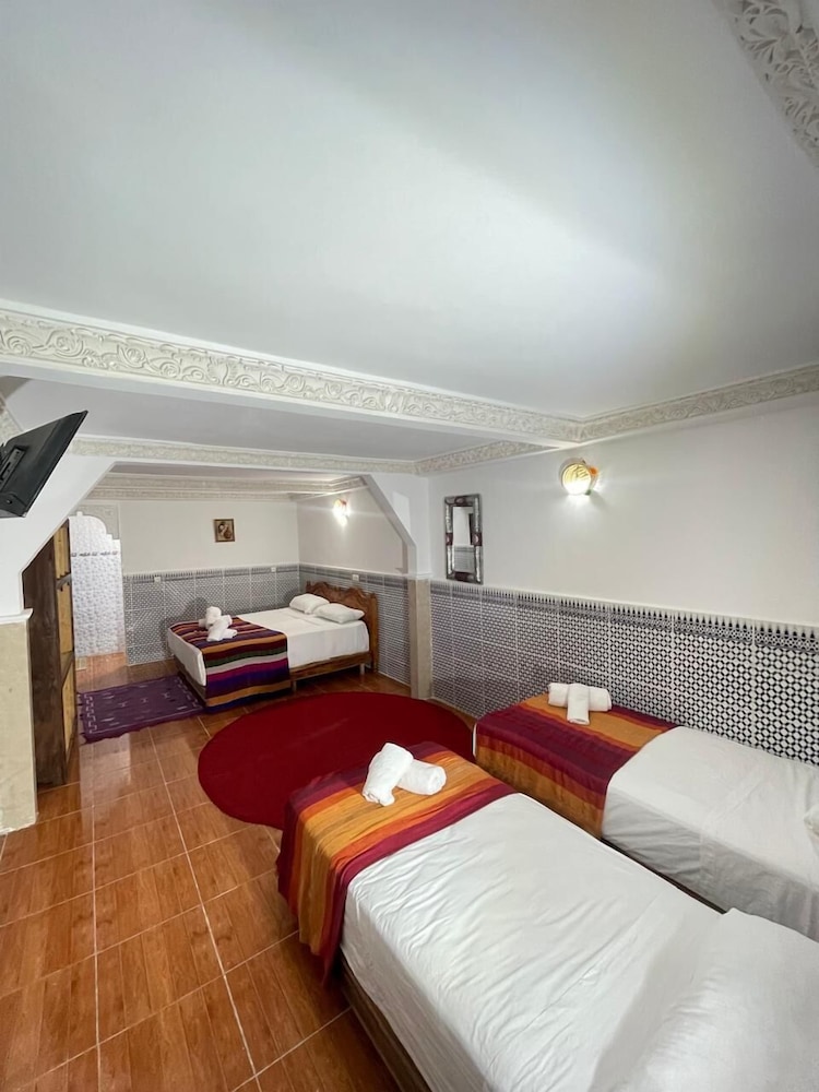 La Casa Espanyola 14/50