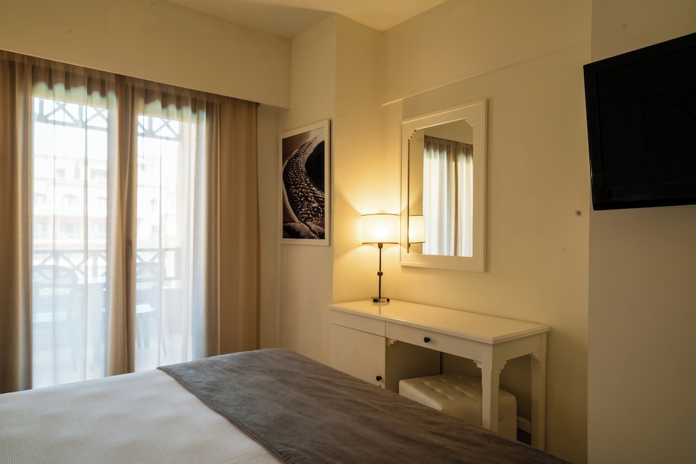 Room, Double Bed, Lagoon View, Vila Gale Isla Canela 8/10
