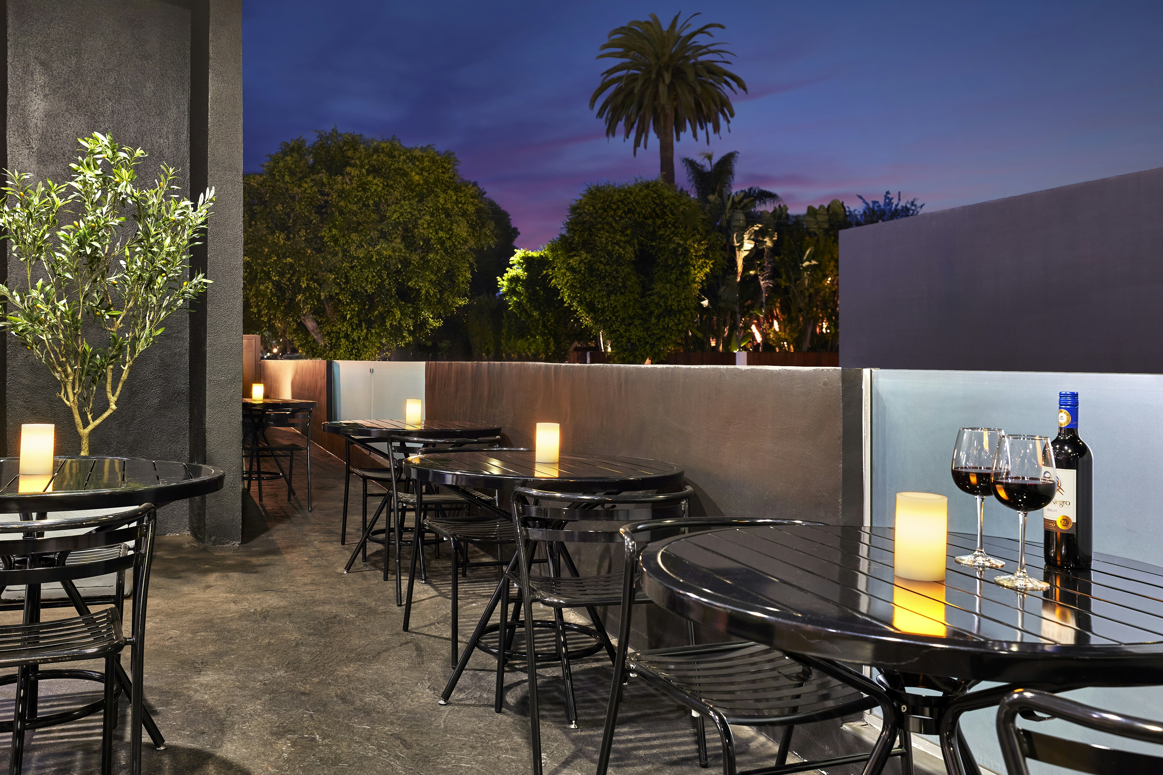 Elan Hotel Los Angeles 50/65