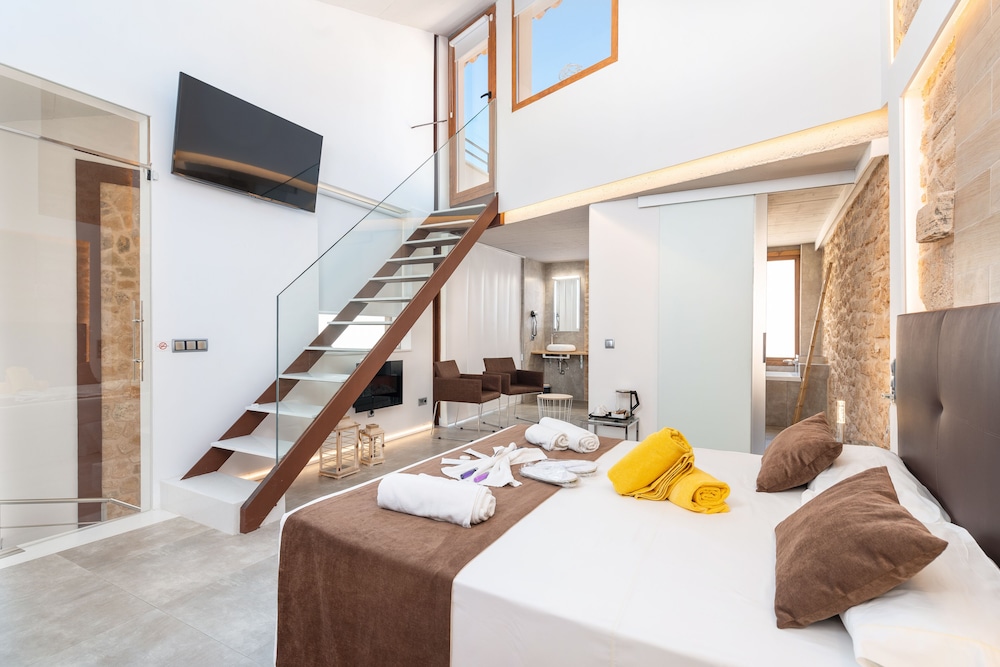 Petit Hotel Can Simo 20/35