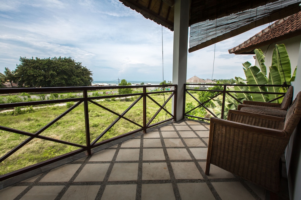 Ecosfera Hotel 47/50