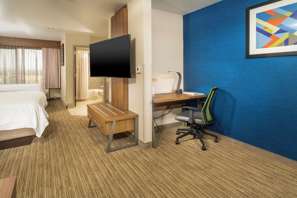 Holiday Inn Express Hotel And Suites Pasco Tricities 40/50