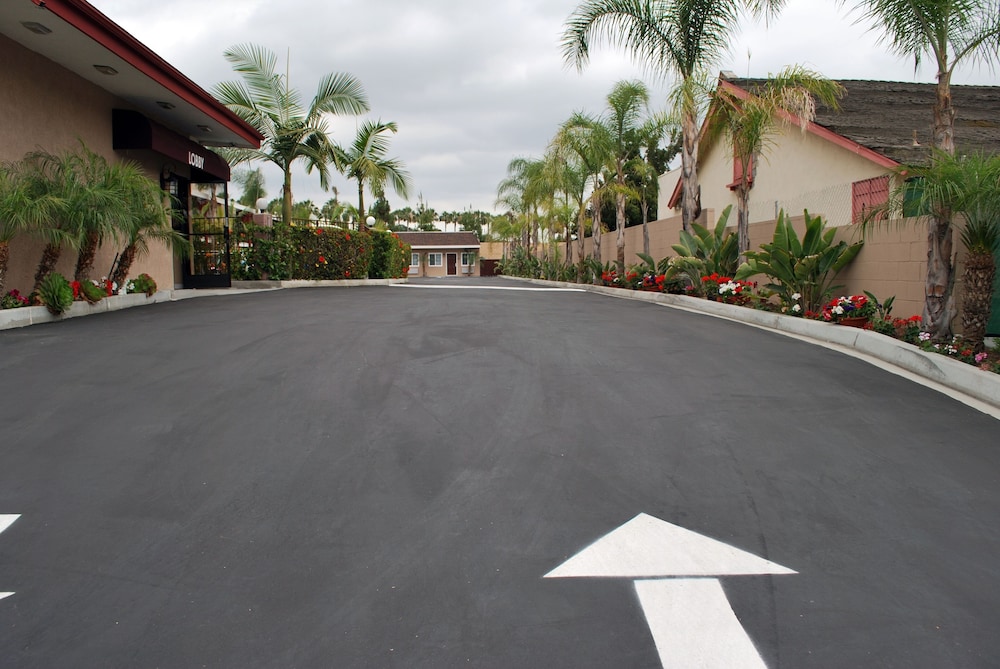 Budget Inn Anaheim 14/24