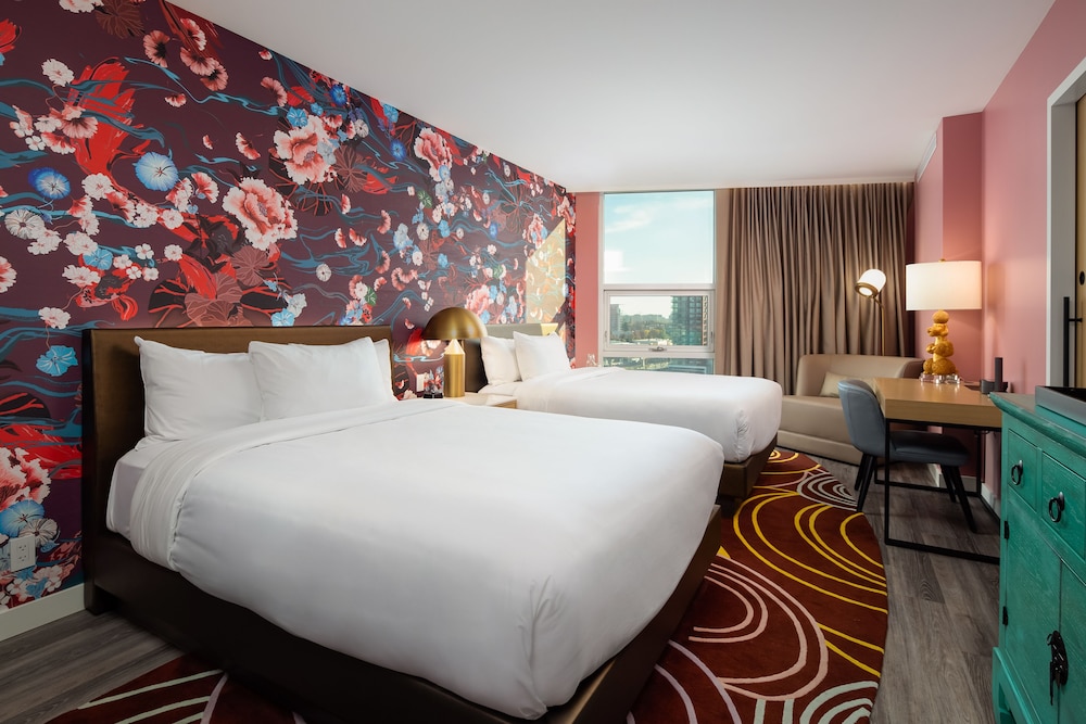 Versante Hotel 9/47