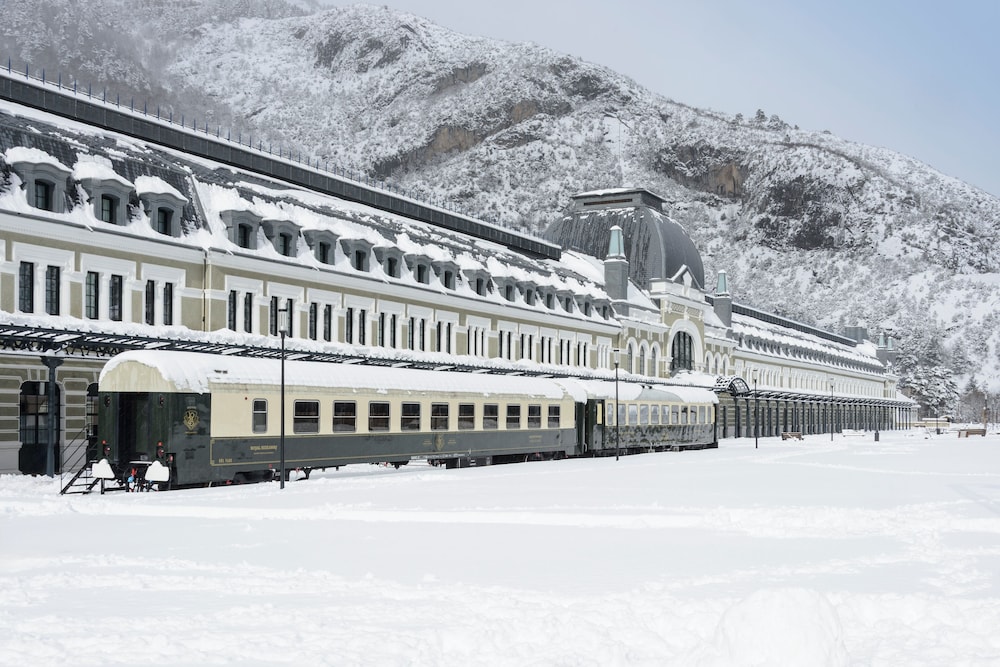 Canfranc Estación, a Royal Hideaway Hotel 3/62