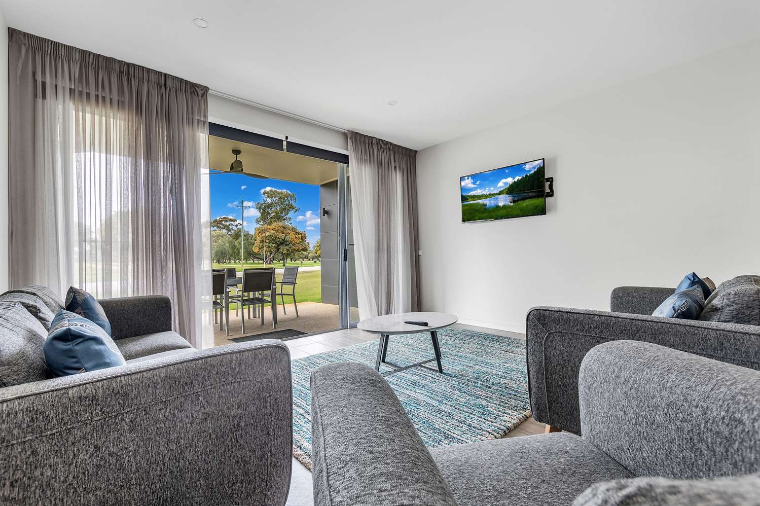 Comfort Suites Clubarham Golf Club 12/16