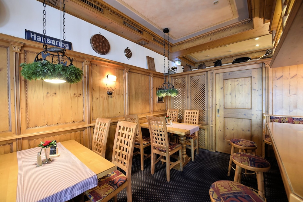 HOTEL COELLNER HOF 24/24
