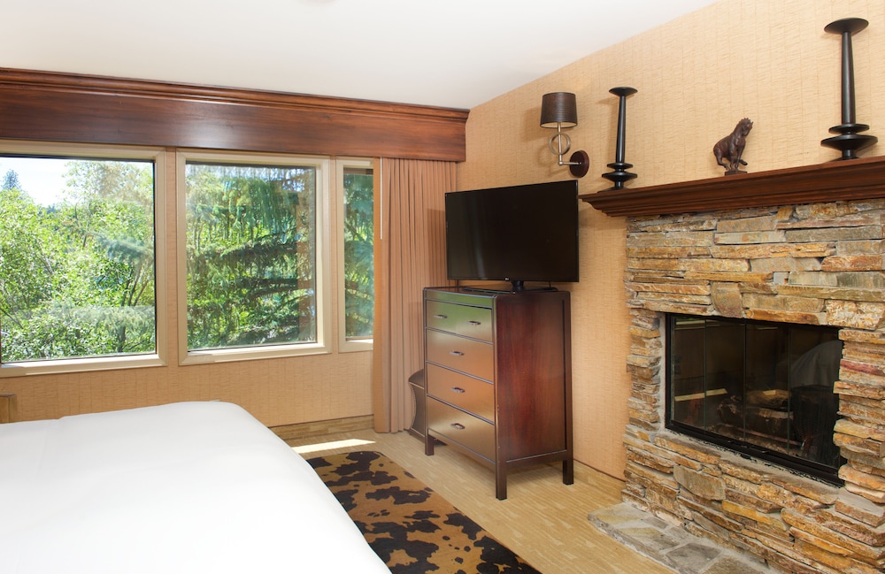 Lake Arrowhead Resort And Spa 21/49
