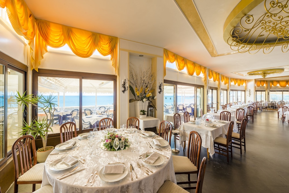 Hotel Maga Circe 49/72