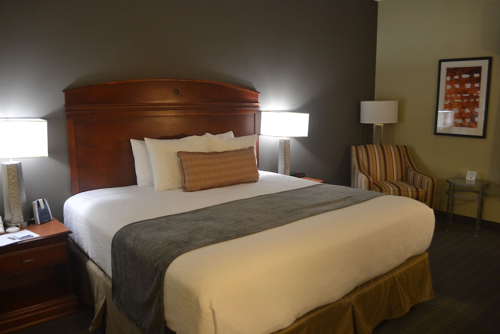 Best Western Delta Inn 13/27