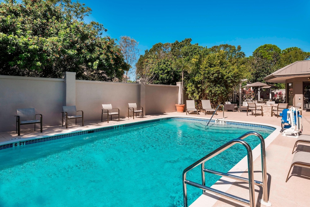 Courtyard By Marriott Sarasota Bradenton Airport 3/42