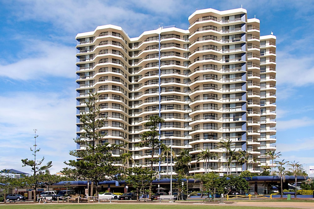Beach House Seaside Resort Coolangatta 2/19