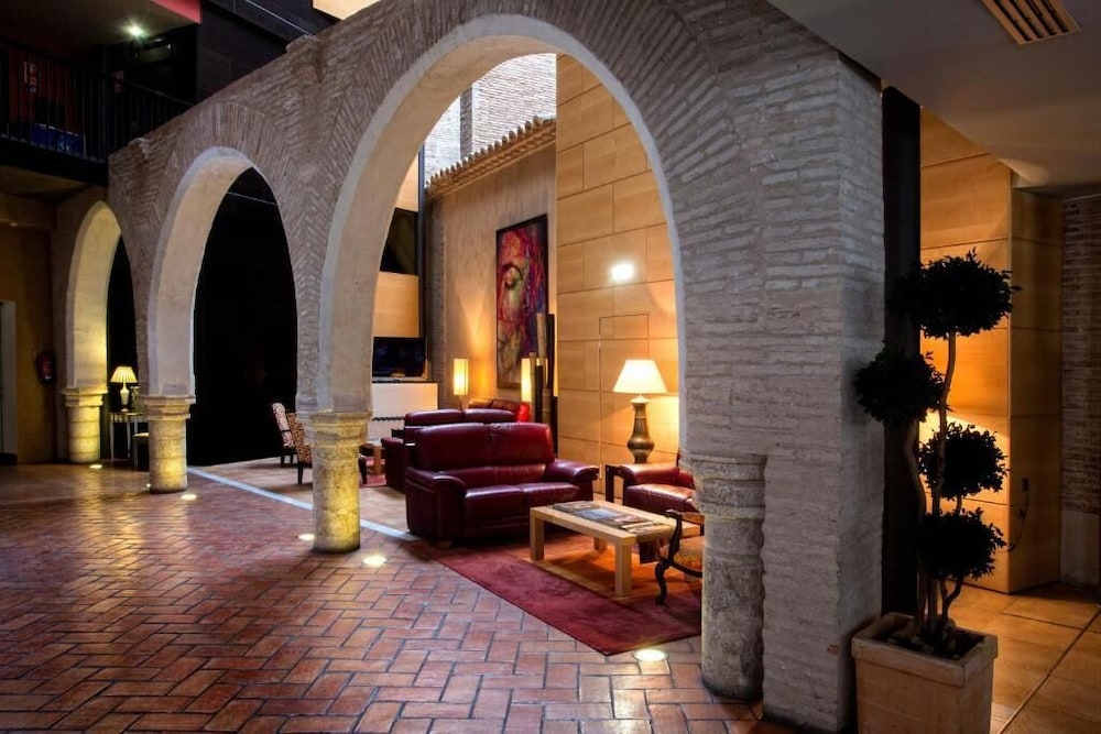 Monasterio Benedictino 12/32