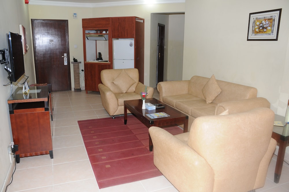 Continental Suite Farwaniya 10/20