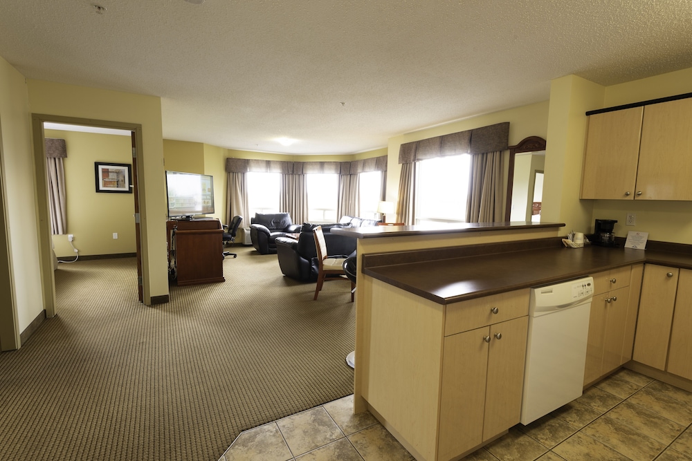 Days Inn By Wyndham Bonnyville 38/52