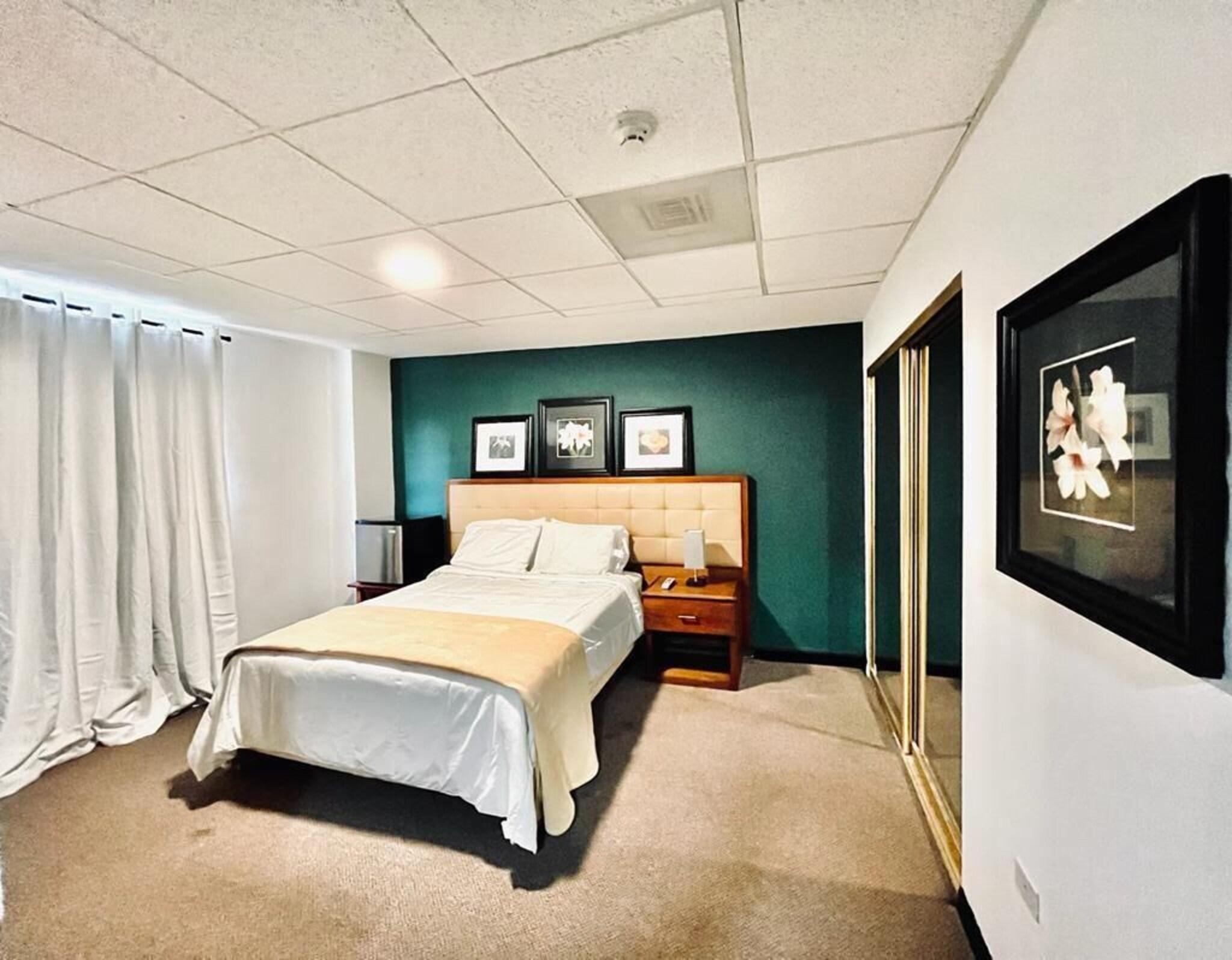 S.J. Suites Hotel 10/39