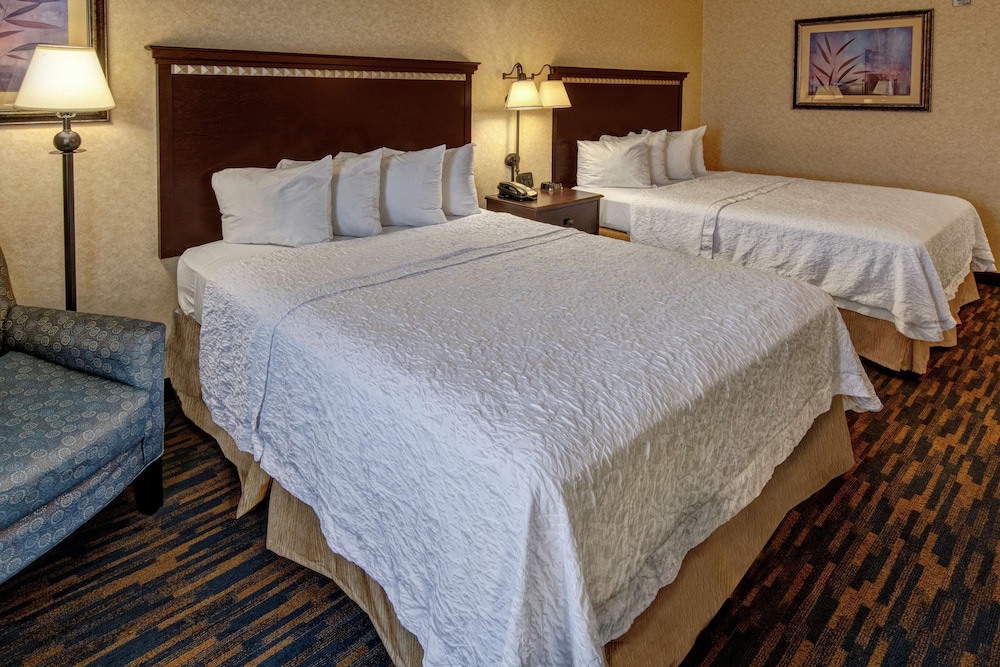 Hampton Inn Roanoke Rapids 12/45