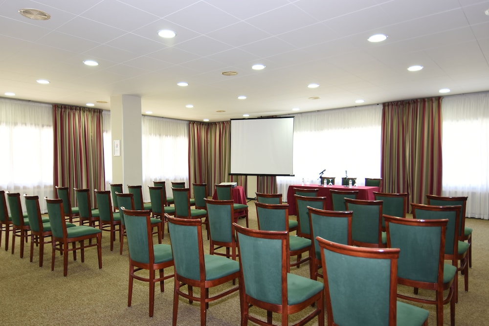 Rvhotels Tuca 37/48