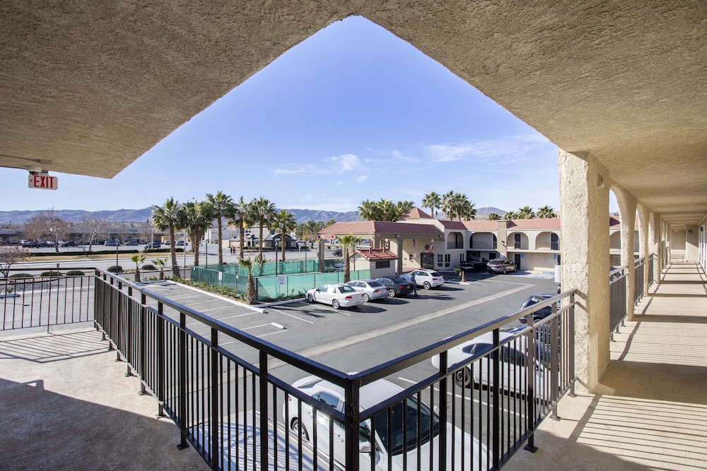 Hotel Palmdale Antelope Valley 33/44