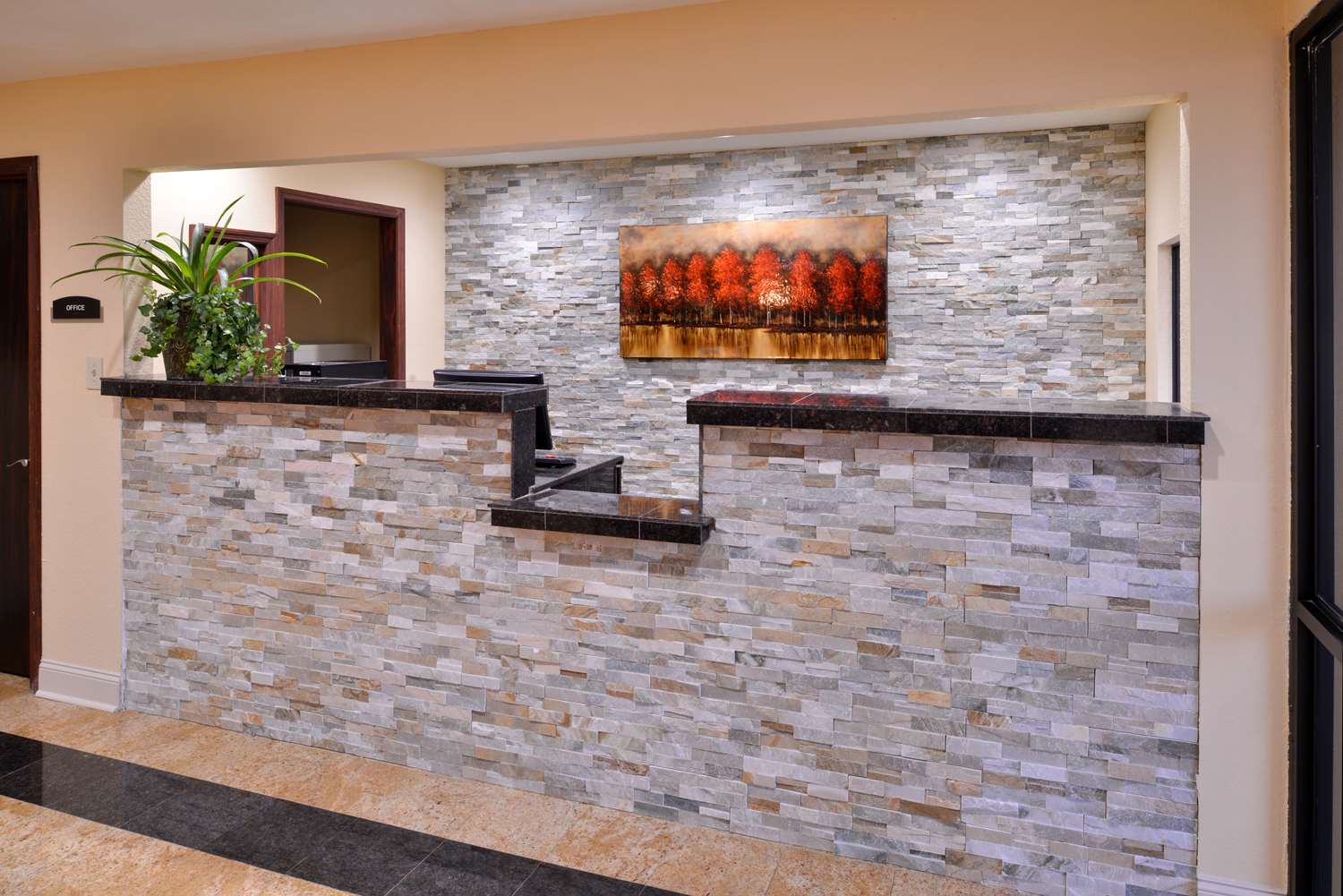 Americas Best Value Inn Tupelo Barnes Crossing 5/28