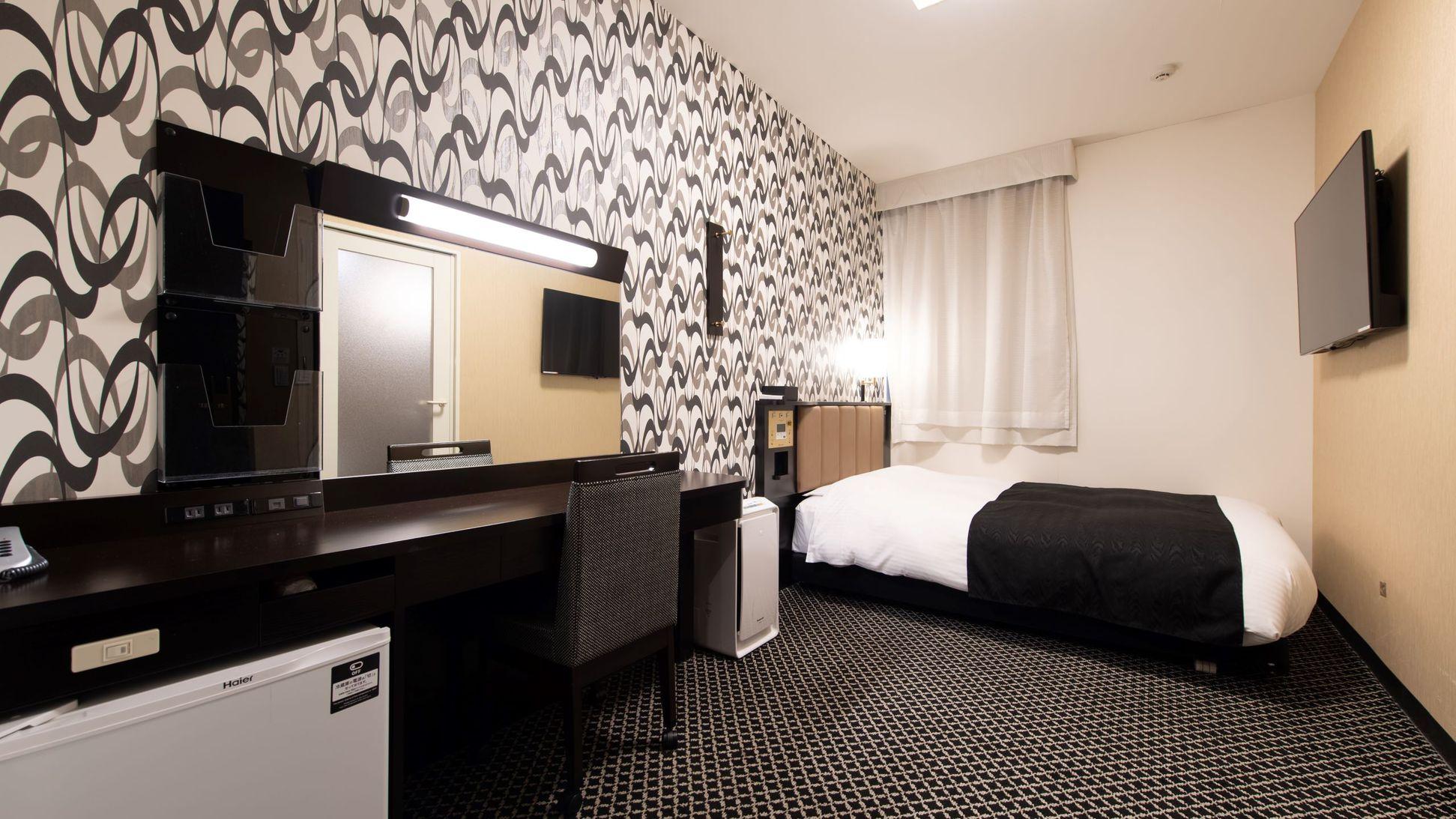 Double Bed