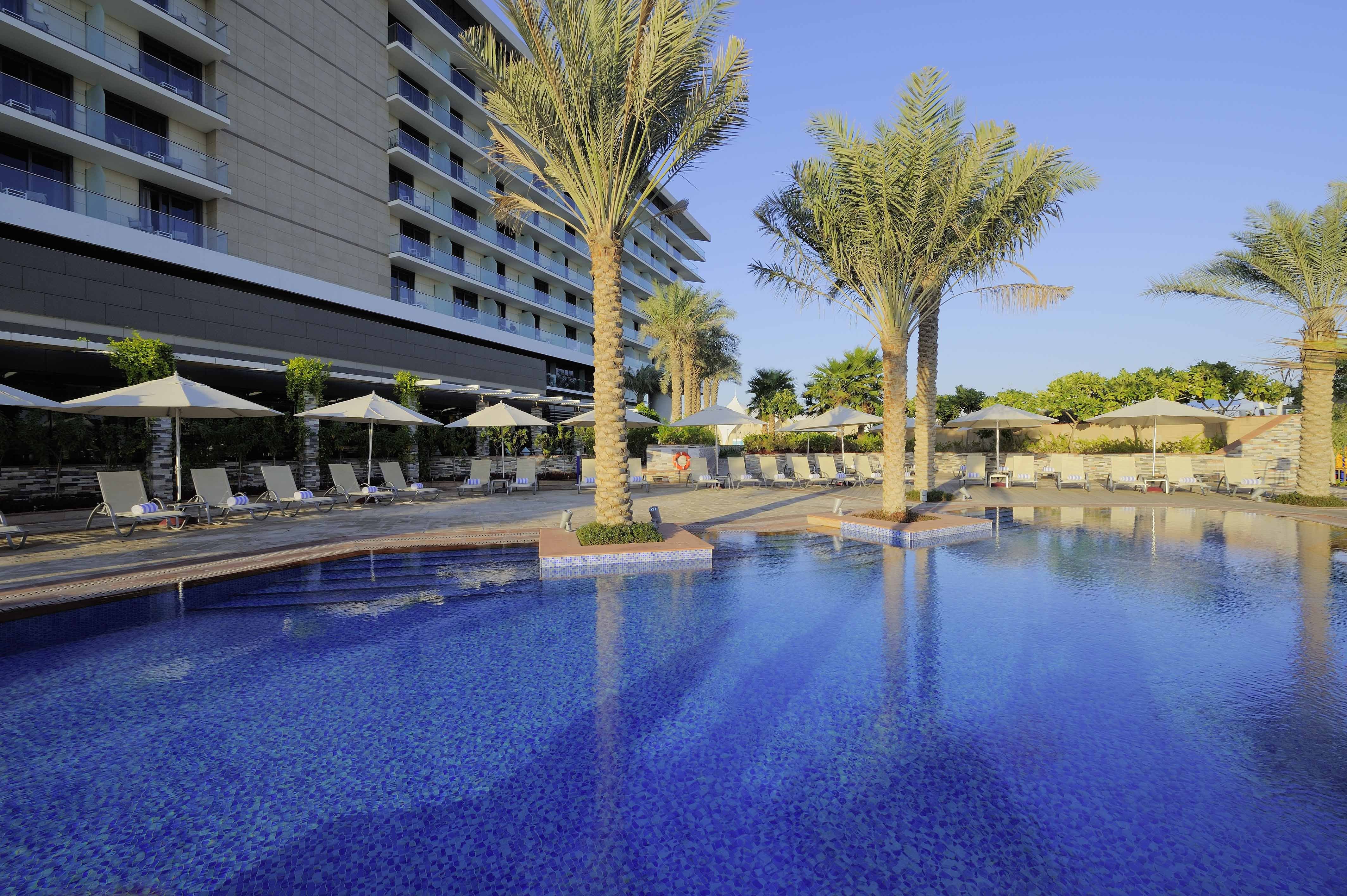 Yas Plaza Bay by IHG 112/114
