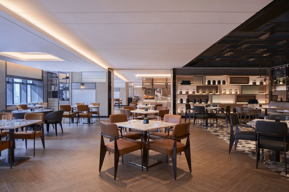 Courtyard By Marriott Foshan 16/24