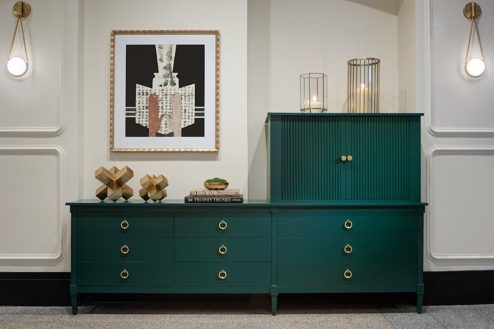 LaSalle Boutique Hotel 6/39