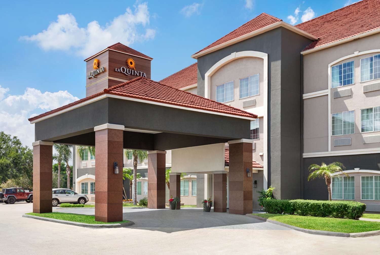 La Quinta Inn & Suites by Wyndham Brownsville North 3/27