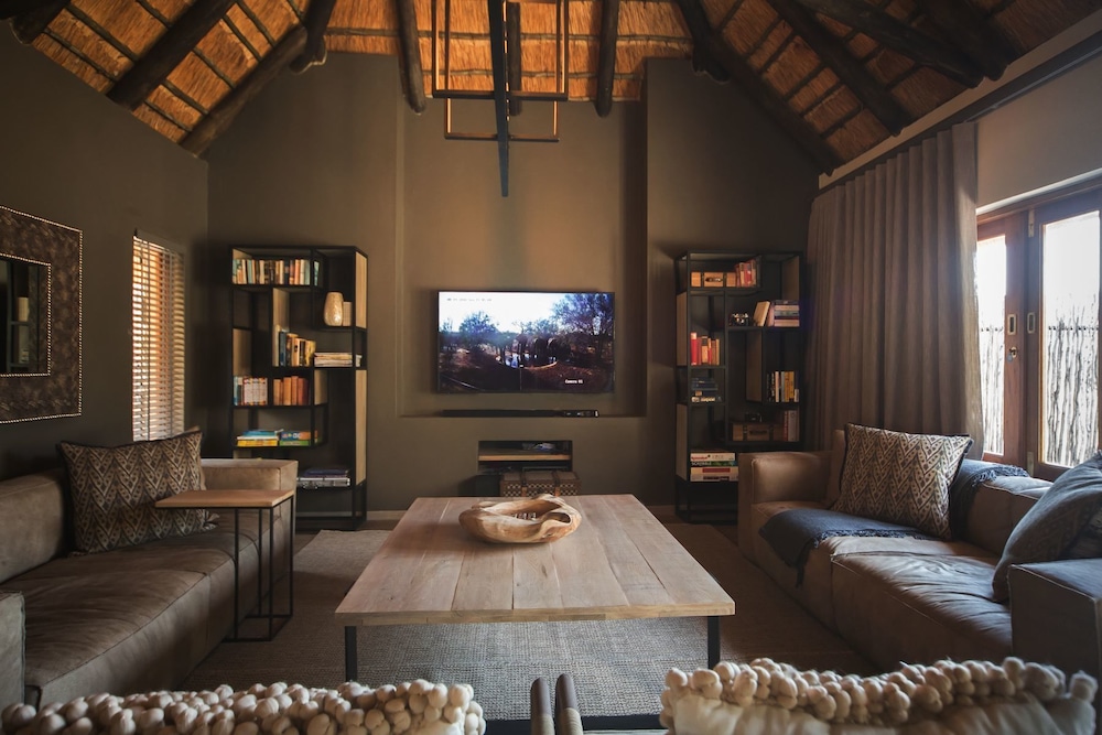 Nkala Safari Lodge 20/43