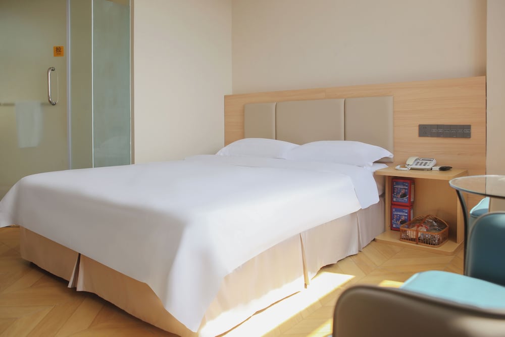 Green Oasis Hotel 26/45