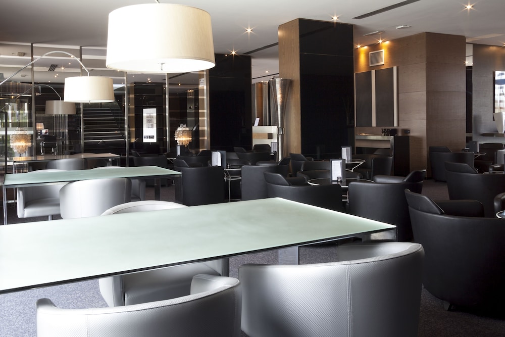 AC Hotel Brescia by Marriott 3/27