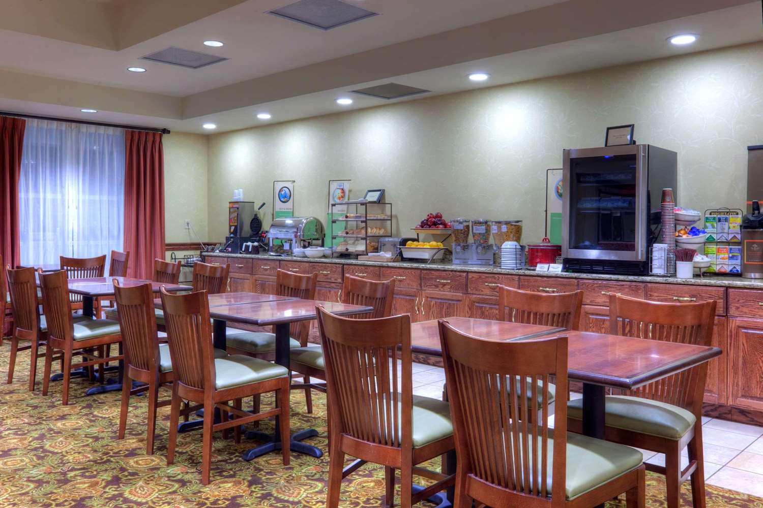 Country Inn Suites By Radisson Fredericksburg Va 21/26