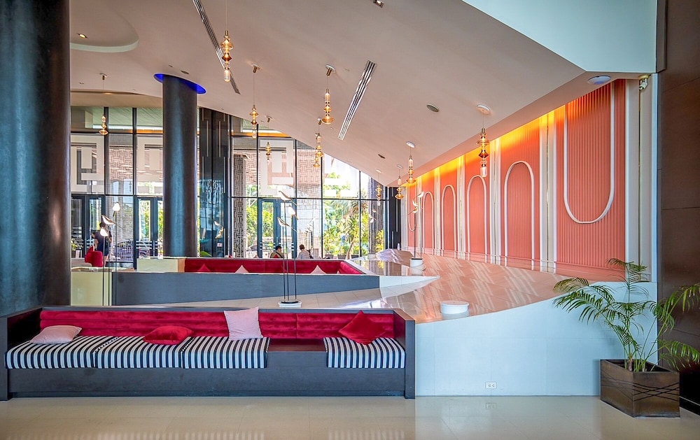 The Zign Hotel 6/50
