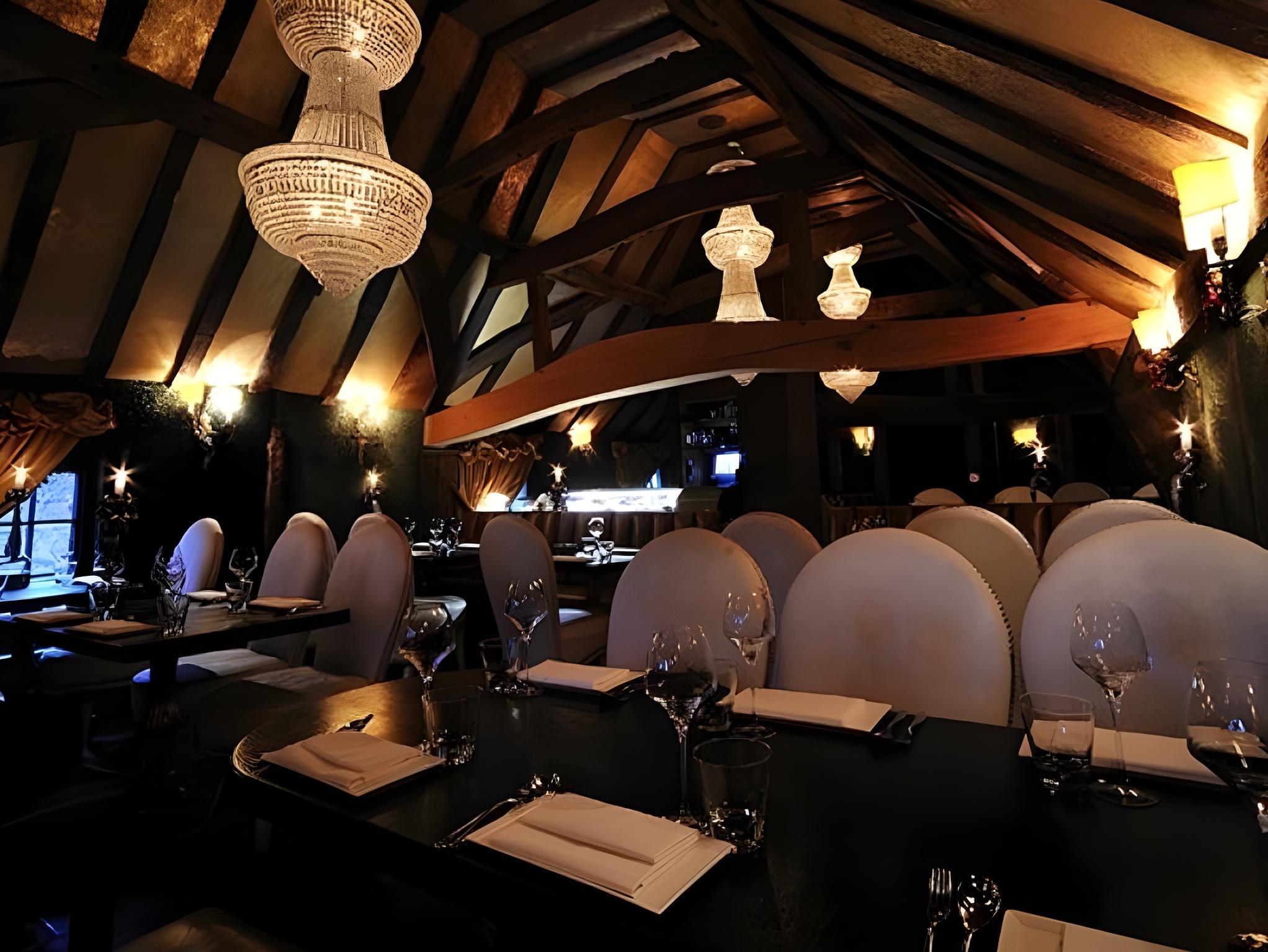 Crazy Bear Hotel Beaconsfield 32/46