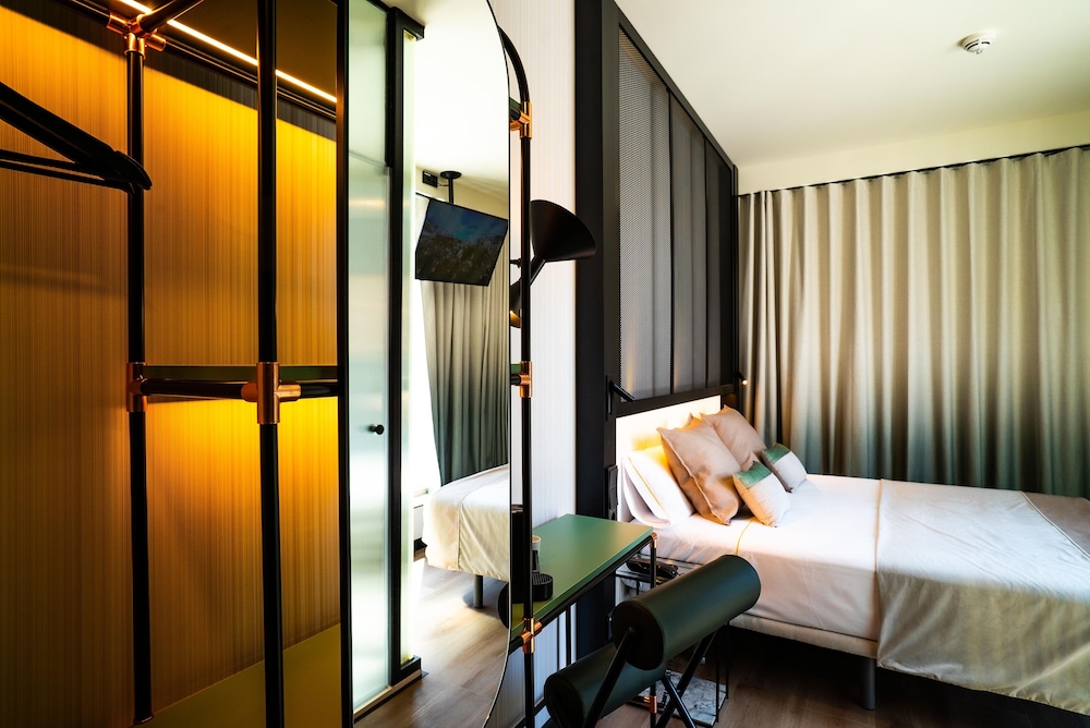 Akeah Hotel Gran Via - Adults Only 12/50