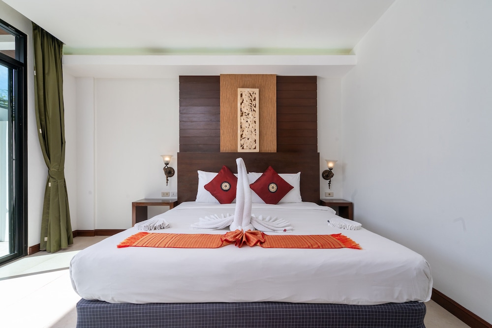 Memory Karon Resort 34/67