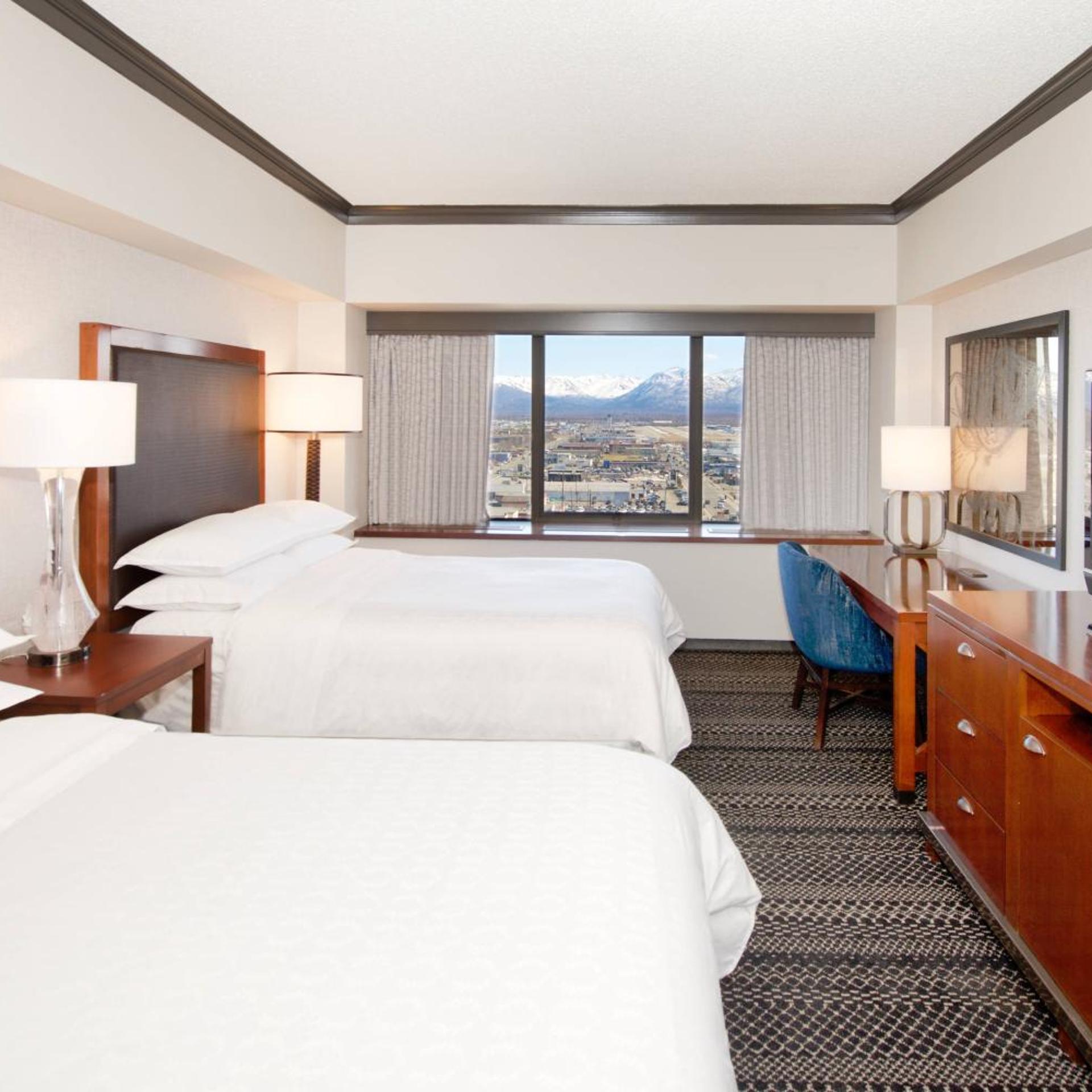 Guest Room, Deluxe, 2 Double Beds, Mountain or Bay View, High Floor، Sheraton Anchorage Hotel 2/9