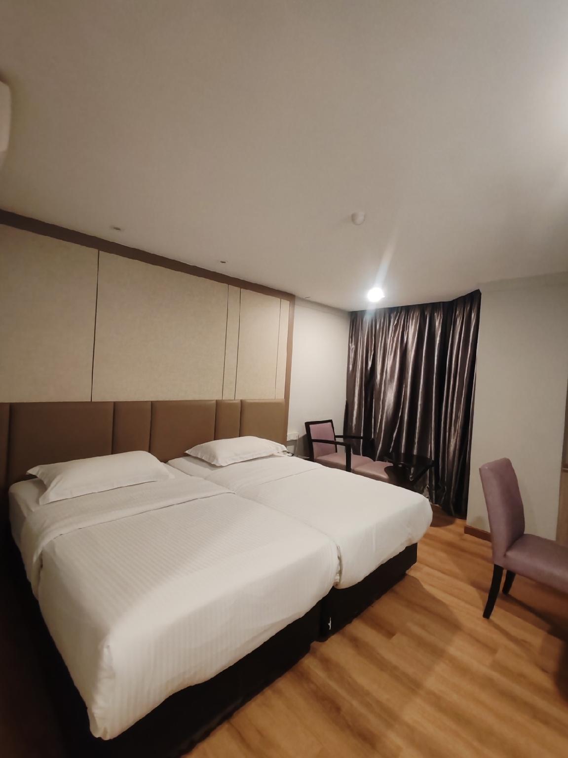 Japanese, No Window