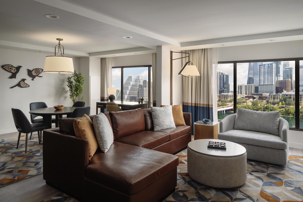 Hyatt Regency Austin 51/77