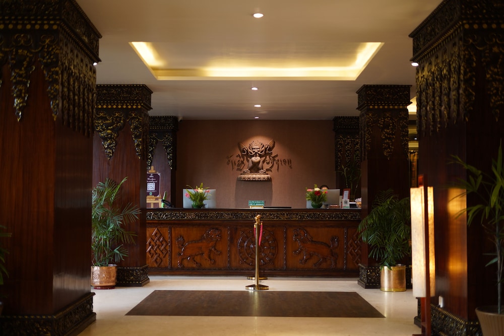 Hotel Tibet International 8/50