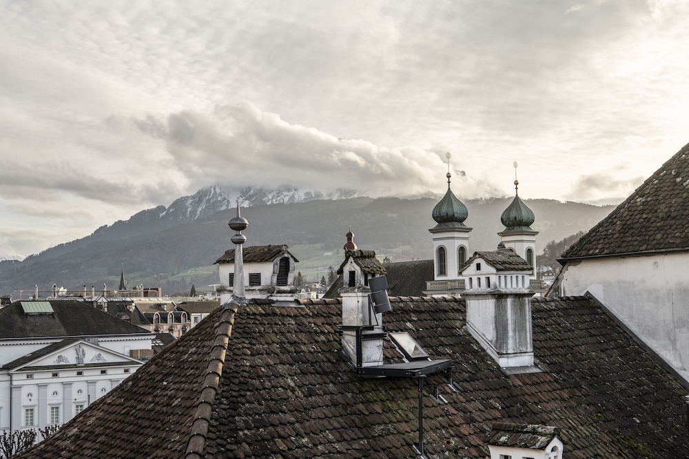 Boutique Hotel Weisses Kreuz 36/38