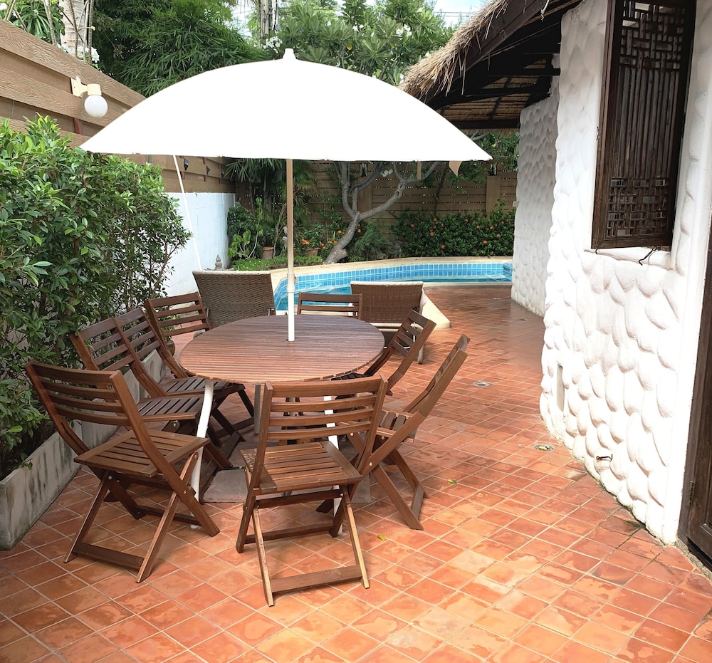 Baan Talay Chine Boutique Resort 63/70