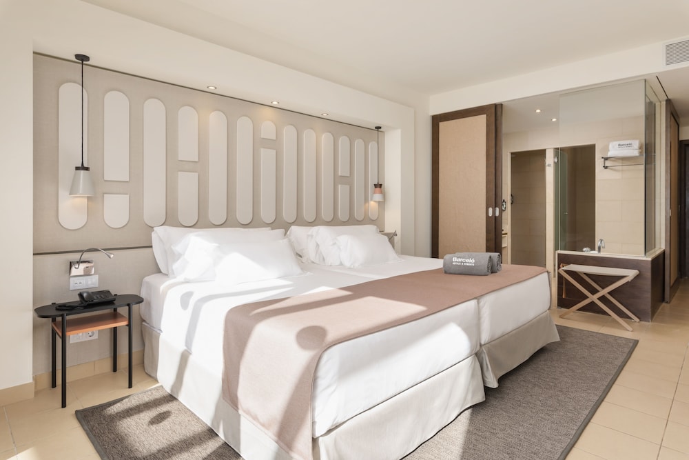 Barcelo Tenerife Royal Level 14/50