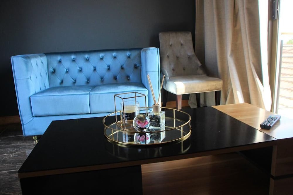 Thavhani boutique hotel 12/17