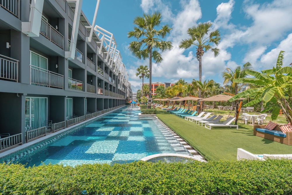 Sugar Marina Resort Art Karon Beach 47/49