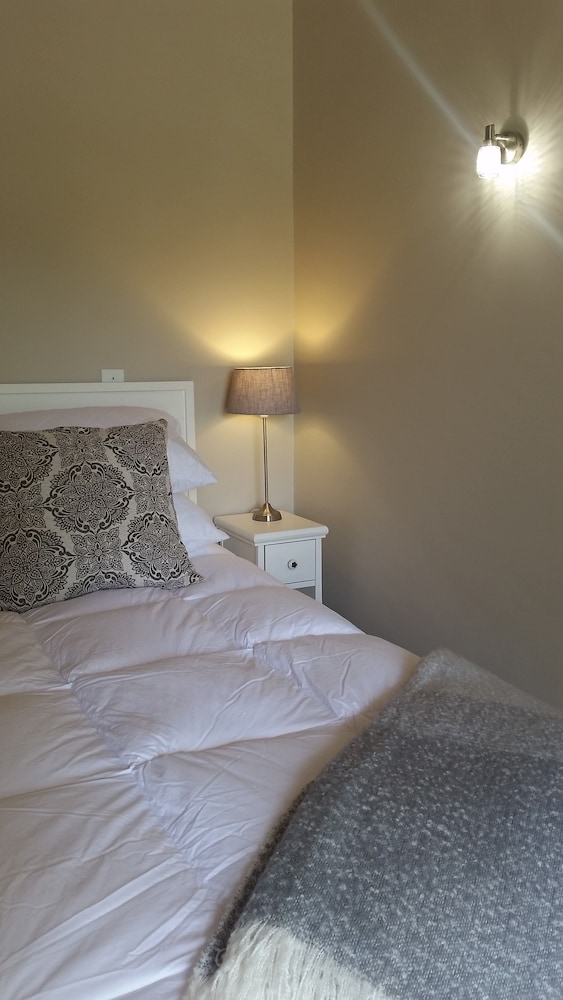 Amberhall Guesthouse 10/50